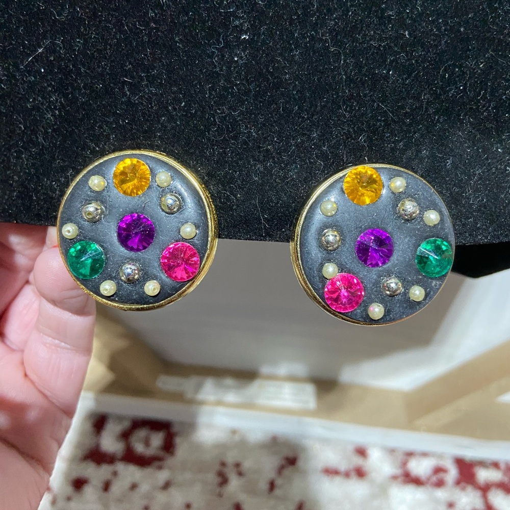 Vintage Retro Clip-on Earrings.  Mixed Media.